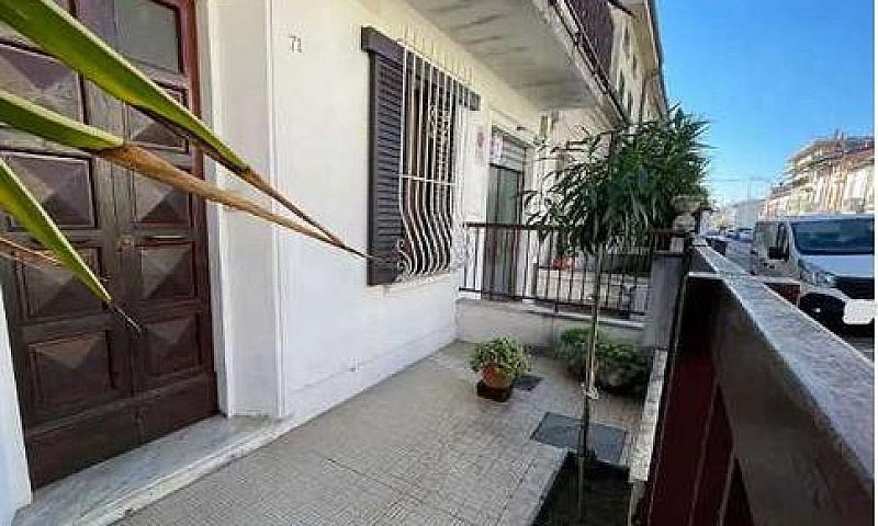 Appartamento A Prato...