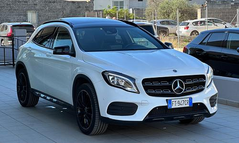 Mercedes-Benz Gla 20...