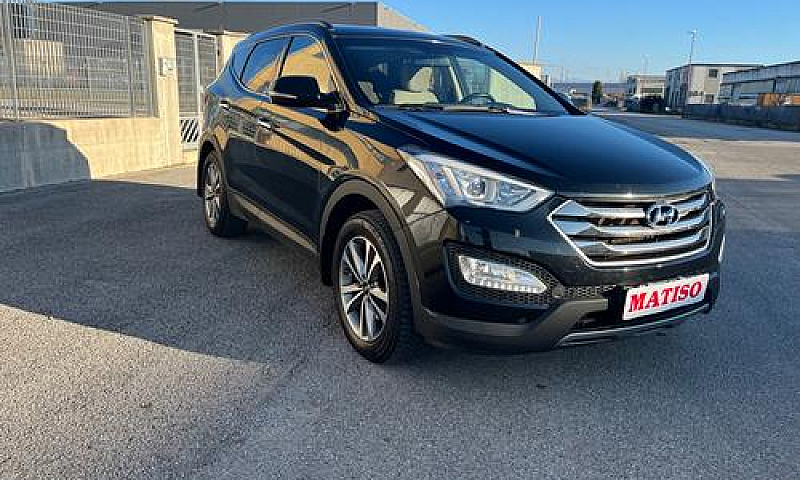 Hyundai Grand Santa ...