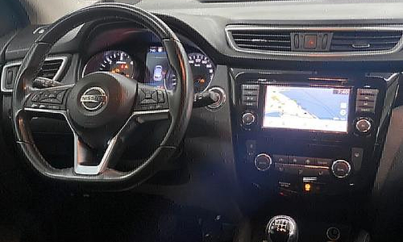 Nissan Qashqai 1.5 D...