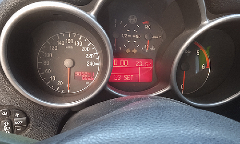 Alfa Romeo 147 1.9 J...