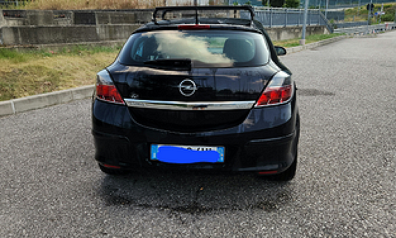 Opel Astra Gtc Cosmo...