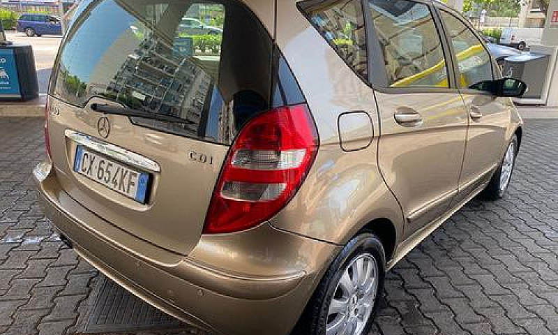 Mercedes Classe A180...