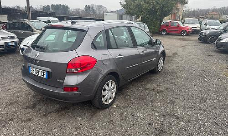 Renault Clio 1.2 16V...