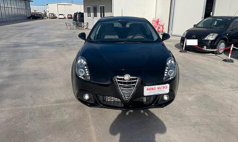 Alfa Romeo Giulietta...