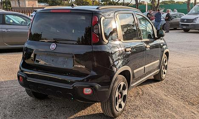 Fiat Panda Hybrid 1....
