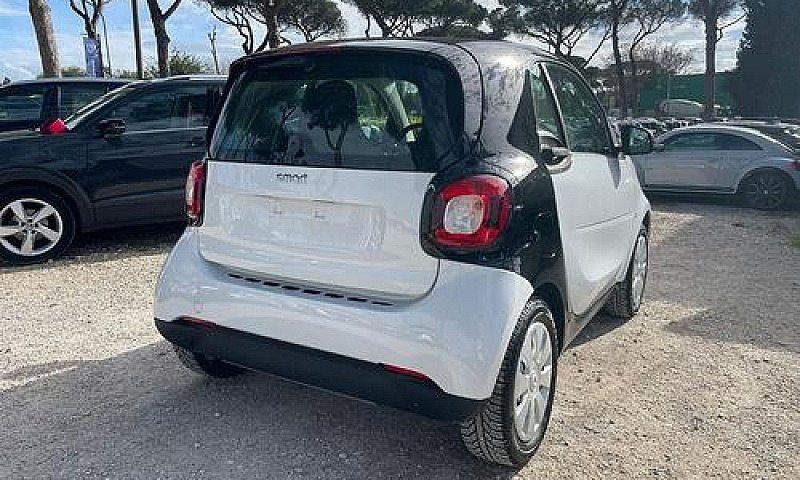 Smart Fortwo 1.0Cc O...