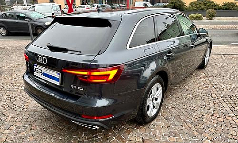 Audi A4 Avant 35 Tdi...