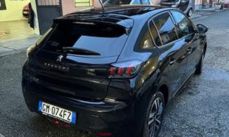 Peugeot 208 Puretech...