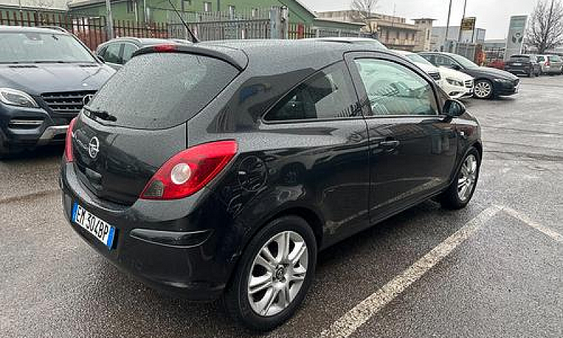 Opel Corsa 1.2 3 Por...