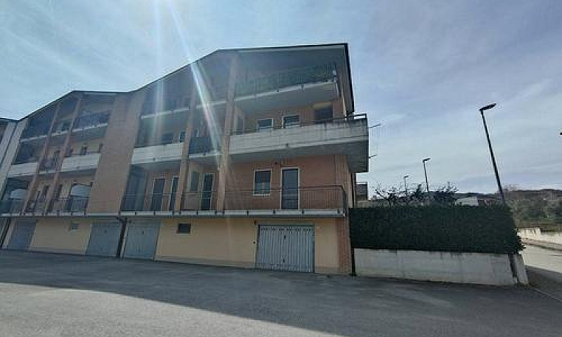 Appartamento In Pala...