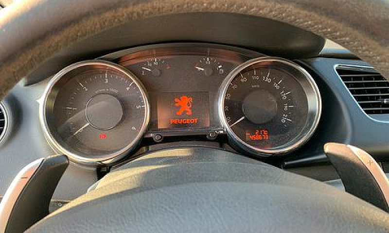 Peugeot 3008...