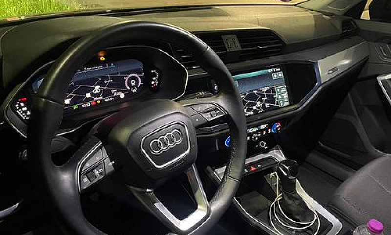 Audi Q3...