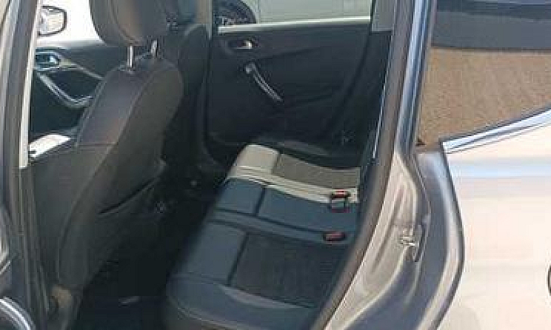 Peugeot 2008 Bluehdi...