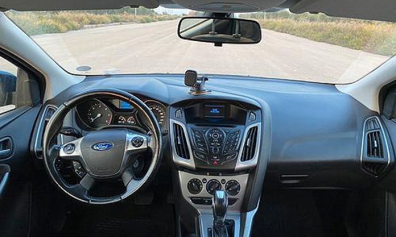 Ford Focus 2014...
