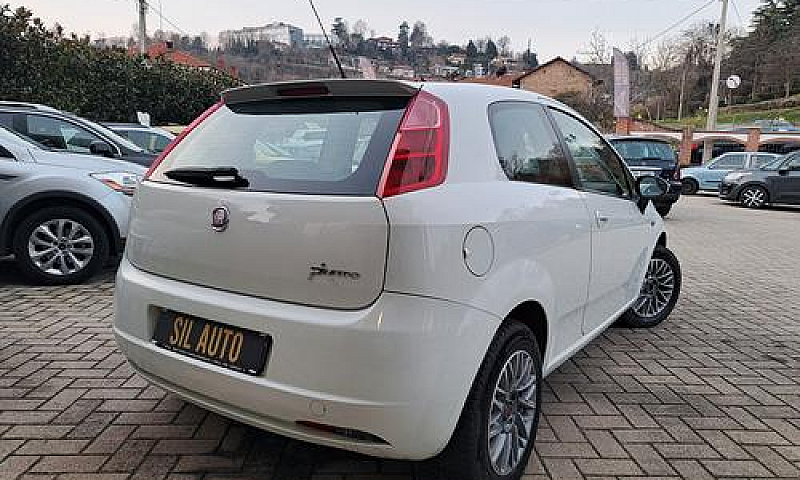 Fiat Punto 1.4 / 78C...
