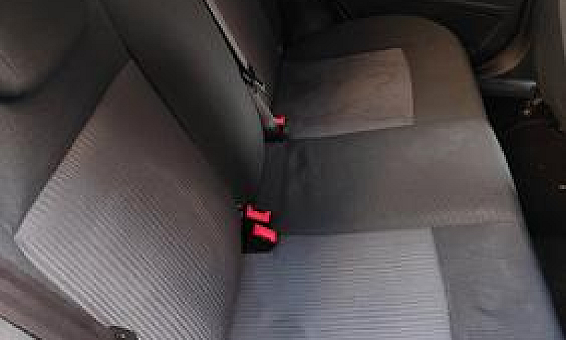 Ford Fiesta 1.4 Benz...