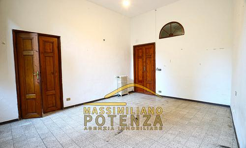 Appartamento 4 Local...