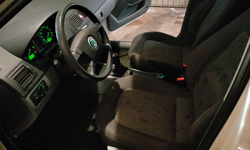 Skoda Fabia 1.4 Benz...