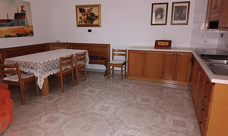 Appartamento Ammobil...