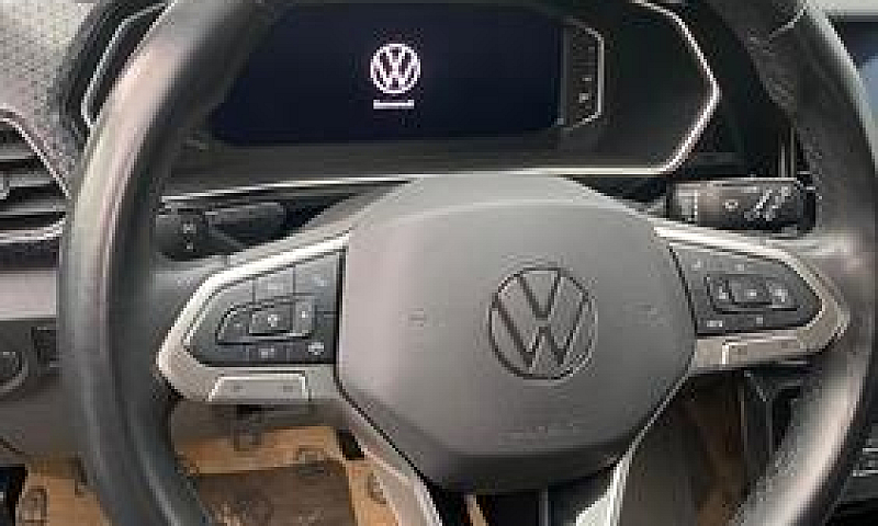 Volkswagen T-Cross 1...