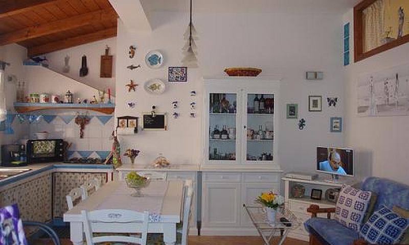 Casa Al Mare A Bugge...