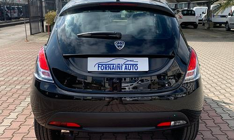 Lancia Ypsilon 1.0 F...