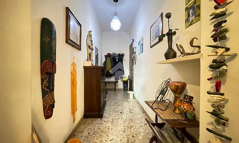 4 Locali A Castelnov...