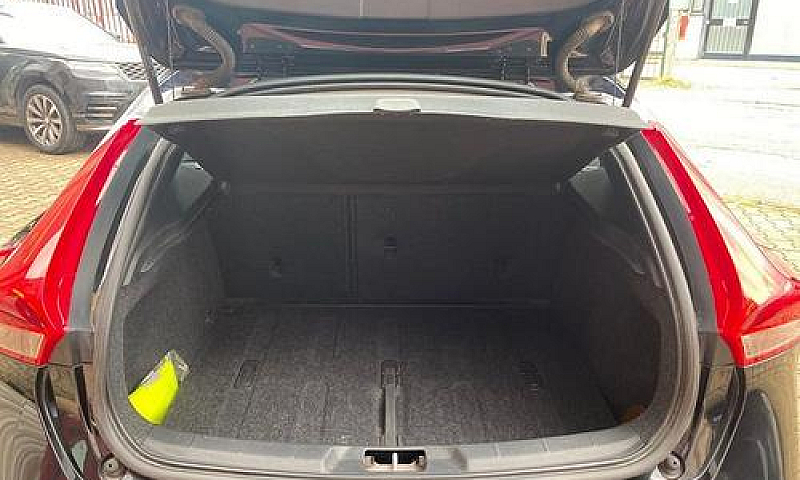 Volvo V40 D2 Busines...