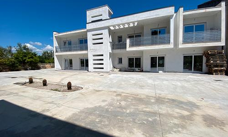 Villa Con Spazio Est...