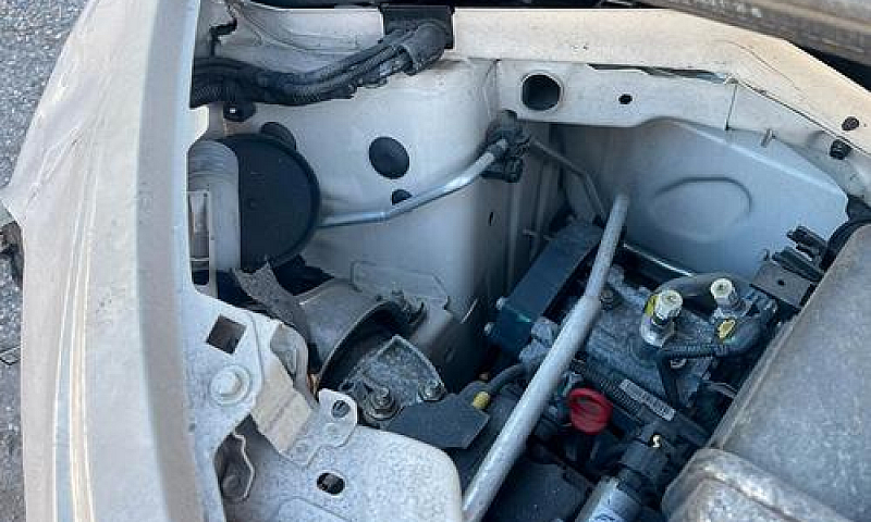 Lancia Ypsilon 1.2 6...