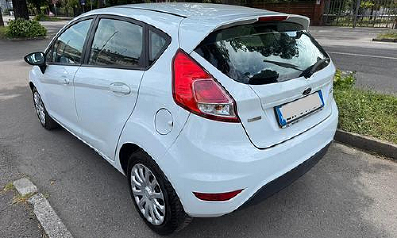 Ford Fiesta 1.0 Cate...