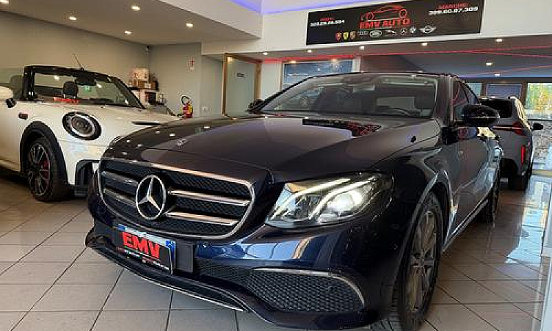 Mercedes-Benz E 220 ...
