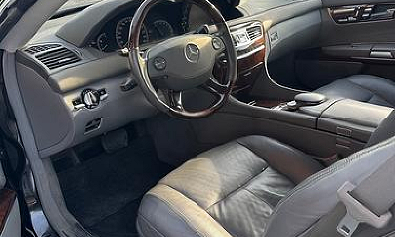 Mercedes-Benz Cl 500...