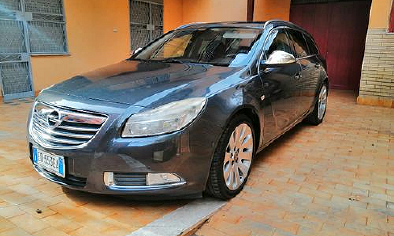 Opel Insignia - 2010...