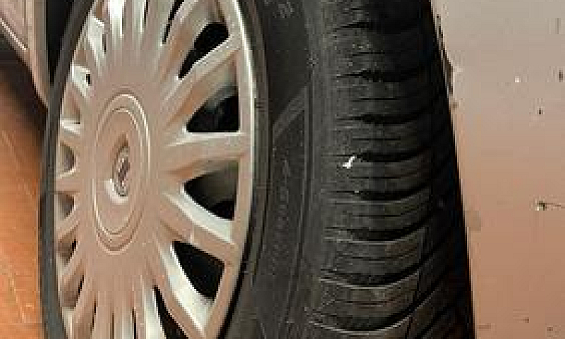 Lancia Musa 1.4 16V ...