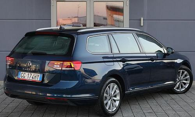 Volkswagen Passat Va...