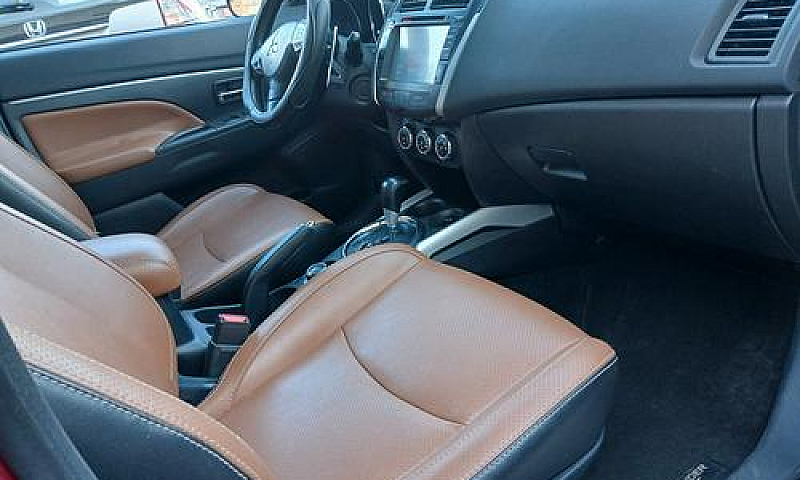 Mitsubishi Outlander...
