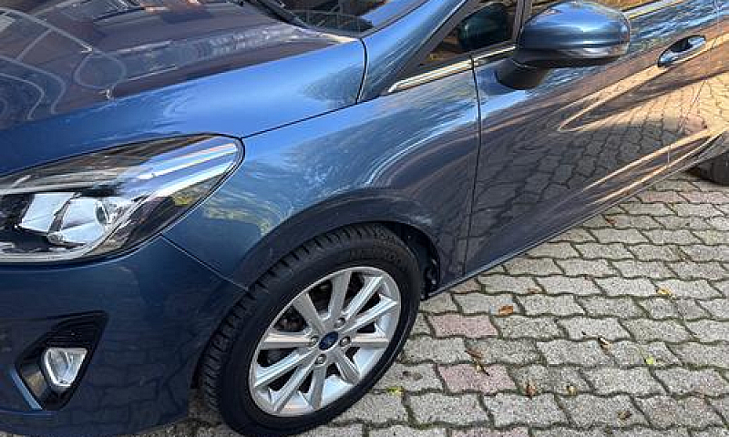 Ford Fiesta 7ª Serie...
