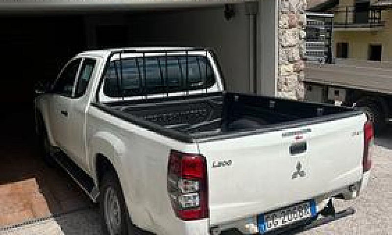 Mitsubishi L200 2.3 ...