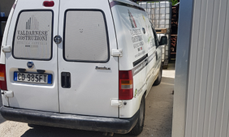 Fiat Scudo Del 2002...