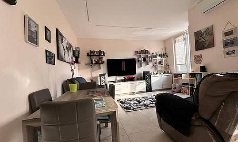 Appartamento Di 67 M...