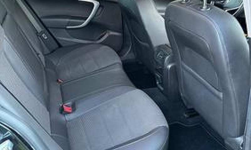 Opel Insignia 1.6 Tu...