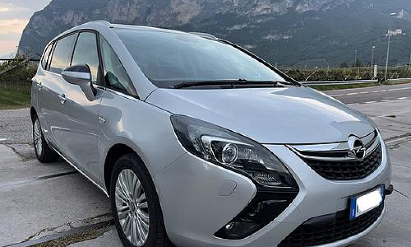 Opel Zafira 1.4 Turb...