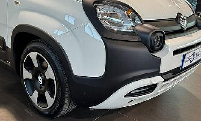 Fiat Panda Cross 1.0...