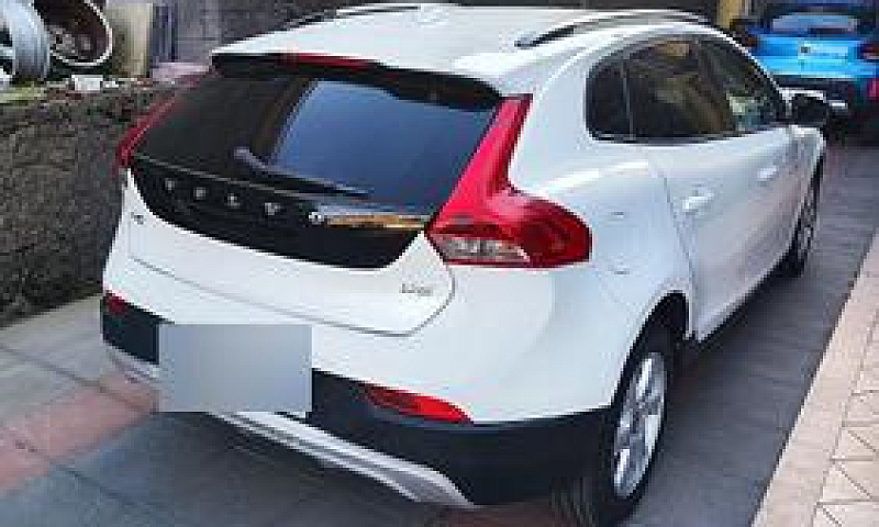 Volvo V40 Cross Coun...