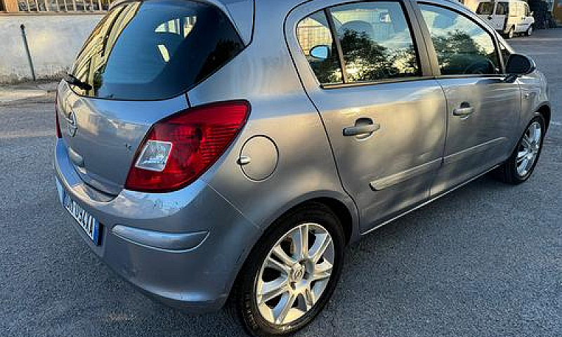 Opel Corsa Soli 105....