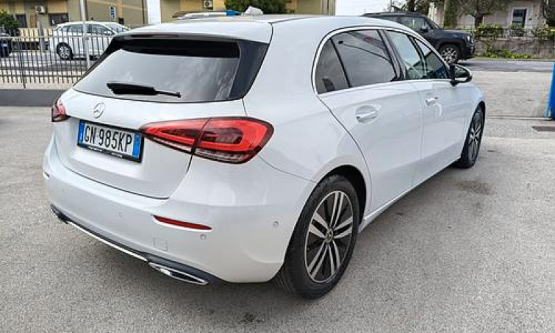 Mercedes-Benz A 200 ...
