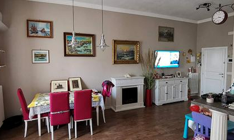 Casa Appartamento In...