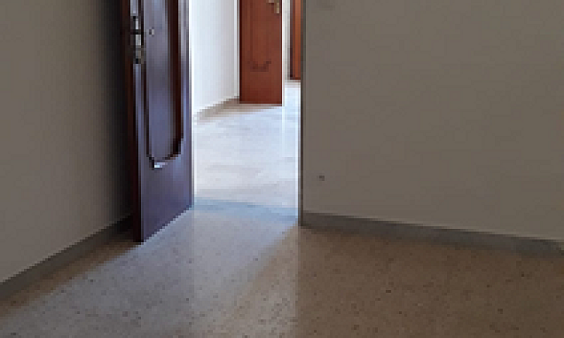 Appartamento Di 90 M...